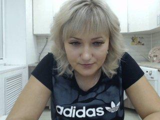 -Sexy-Blonde- bongacams