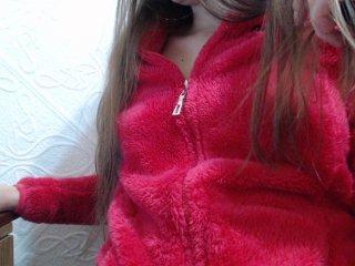 Alise-Aalis01 bongacams