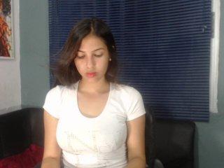 angie-leon774 bongacams