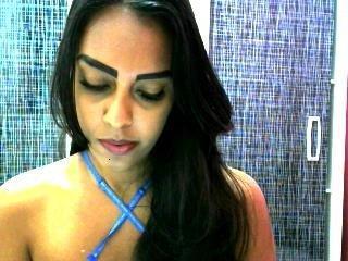 Anielly5767 bongacams