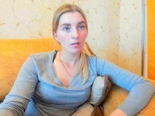 BeautyyBlond bongacams