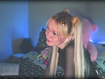 blondelashes19 chaturbate