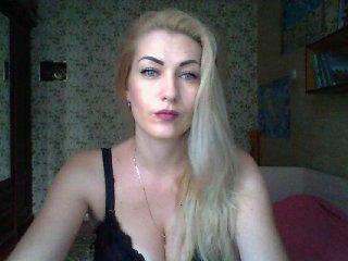 blondyle bongacams