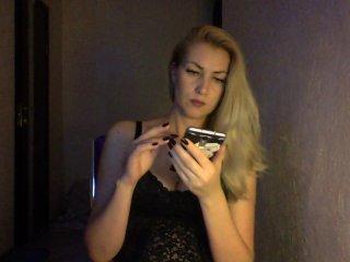 blondyle bongacams