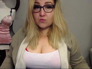 bustyLEXX bongacams