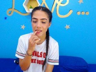 CamilaPink bongacams