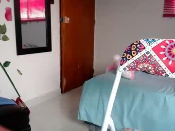 clear_moonxxx chaturbate