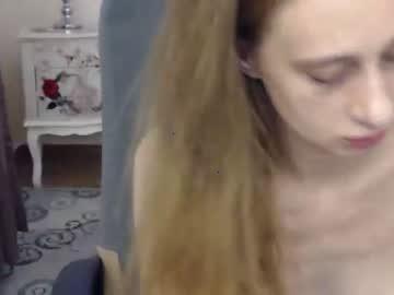 divinneamandaa chaturbate