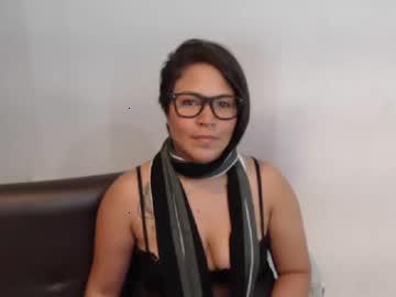 dominating_girls chaturbate