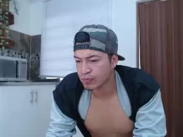 dominikjons chaturbate