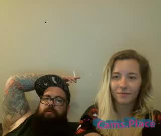 dubbslittlecumslut chaturbate