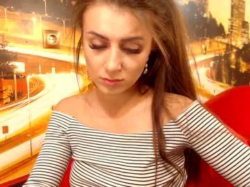 emily_kisses chaturbate