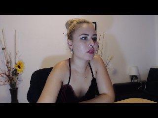 foxysweetplus bongacams