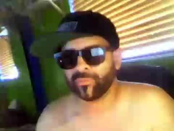 glasses_and_beard chaturbate