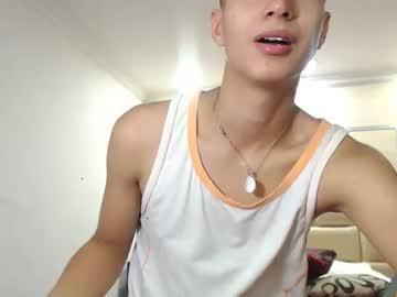 hoottguysxxx chaturbate