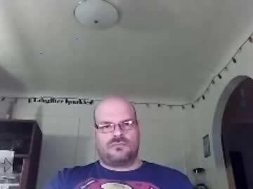 hornyrhino82 chaturbate