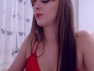 Keira25 bongacams