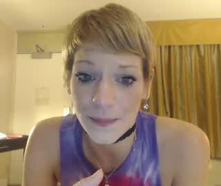 kittenzheart chaturbate