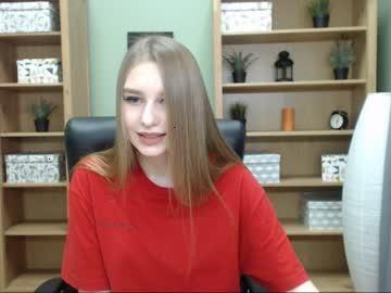 leah_queen chaturbate