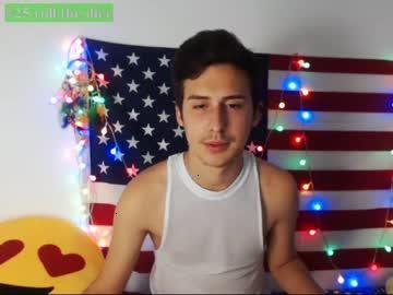 liam_moon chaturbate