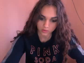 linda_peach chaturbate