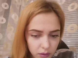 LittleShyGirl bongacams