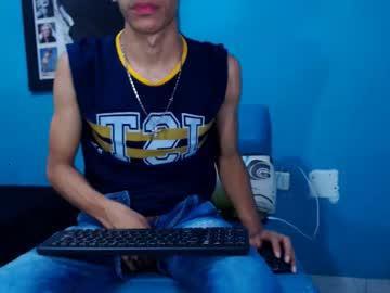 mikeboysexyx chaturbate