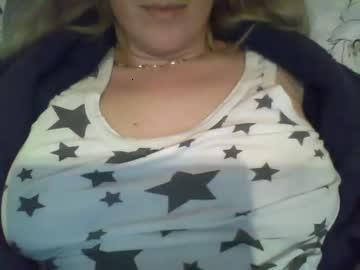 milllf_in_town987_1 chaturbate