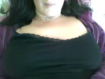 milllf_in_town987_1 chaturbate