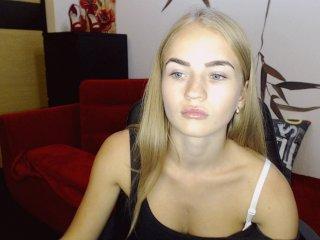 MollyWatson bongacams