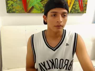 nicolaz982 chaturbate