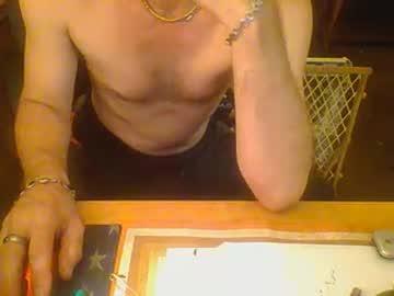 okwhatever210 chaturbate