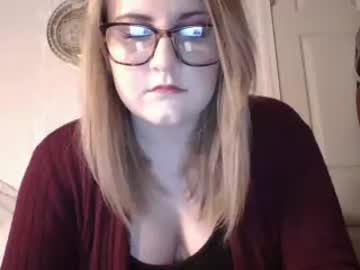 peachykeen1121 chaturbate