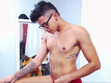 peter_dainty chaturbate