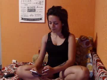 renesmesweet chaturbate