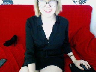 smileyaiza bongacams