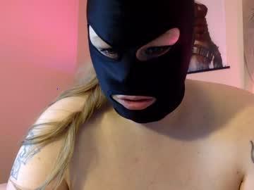 twisted_silk chaturbate